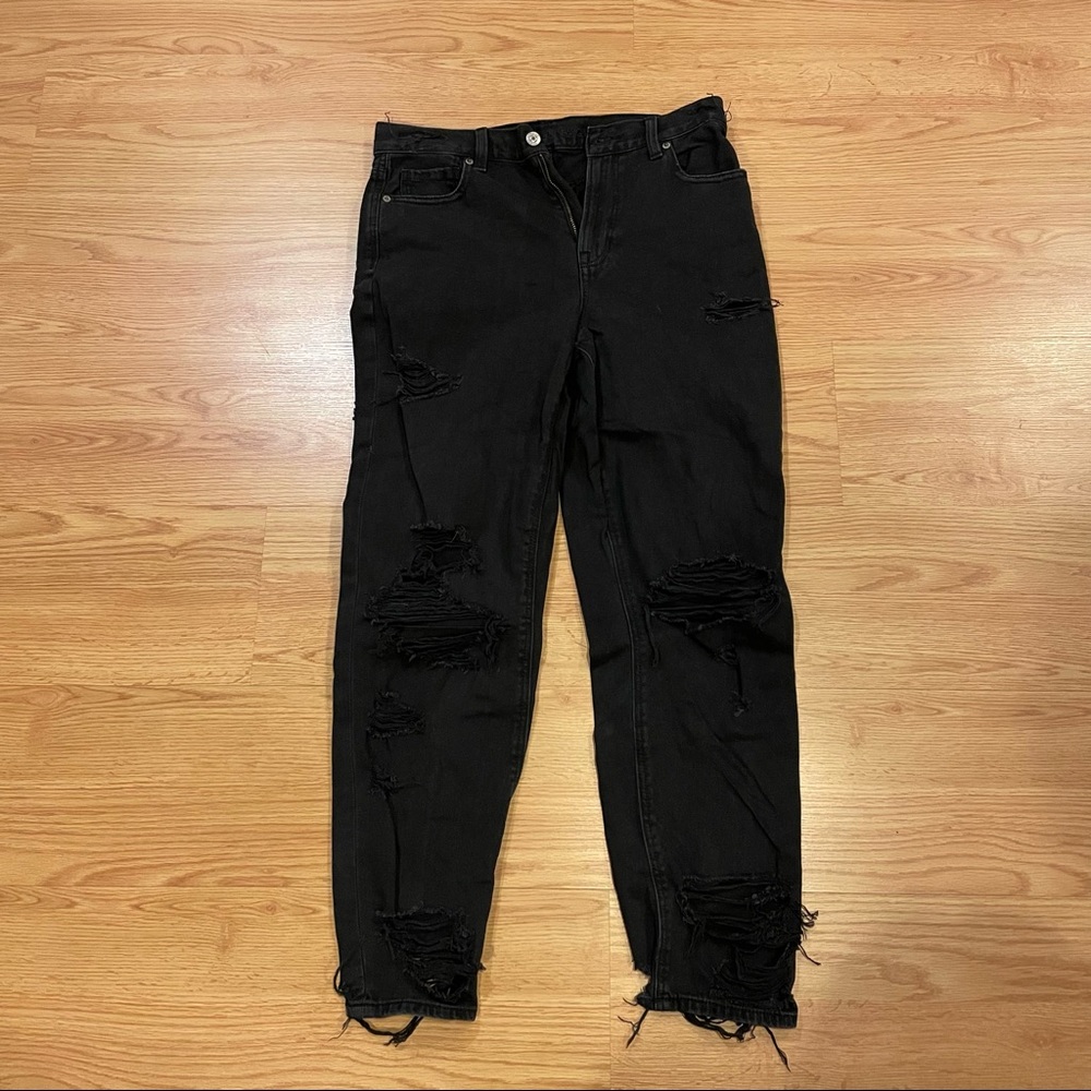 American Eagle mom jeans